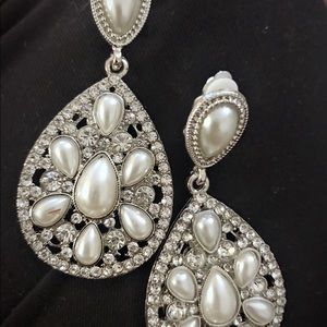 Swarovski crystal silver white clear cluster stud